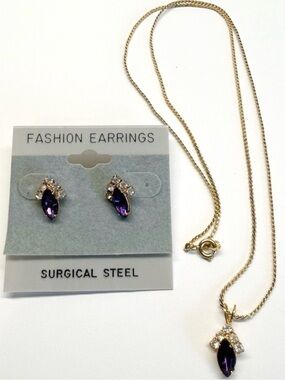 Vintage Purple Rhinestone Necklace & Earrings Set Gold Tone Marquise